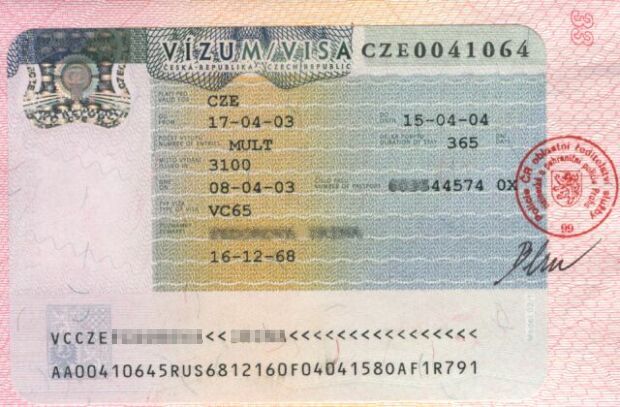 Посольство Литвы в Беларуси временно вводит предварительную запись на получение виз
