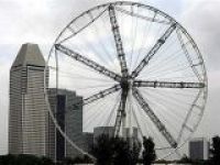 В Сингапуре заработало самое большое колесо обозрения