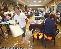 Затопленный ресторан полюбился китайцам