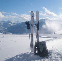 Горнолыжные курорты Австрии и Швейцарии сообщают о глубине снежного покрова около пяти метров