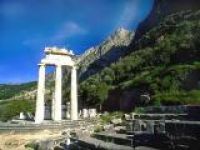 Греческие памятники окружат защитным лесом