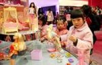 Китай: в Шанхае открылся "Барби-дом"