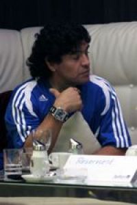 Марадона поделится воспоминаниями в своем кафе в Дубаи 