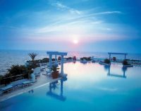 Турецкий отель наградил туриста приезжающего в отель уже в сороковой раз