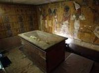 Ученые хотят разгадать тайну "коричневых пятен Тутанхамона"