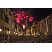 Старинная улица Страдун станет главным героем новогоднего представления в Дубровнике