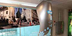 В таллинском аэропорту появилась первая Skype-будка