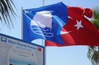 335 турецких пляжа получили голубые флаги