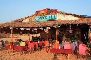 В Гоа запрещено распитие спиртных напитков на пляже