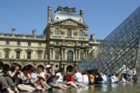 Париж - самый популярный в мире город