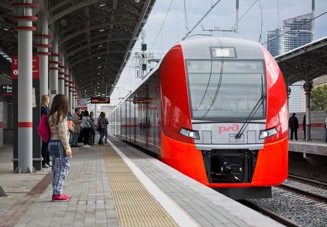 До 10 октября проезд по новой кольцевой линии железной дороги в Москве бесплатный