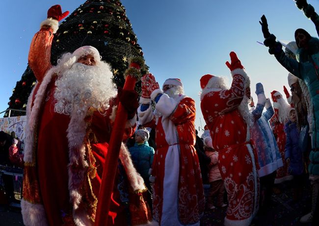 В Крыму пройдёт парад Дедов Морозов
