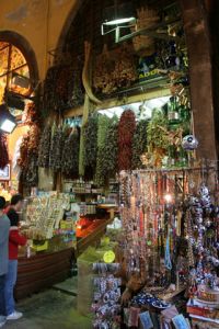 Первый Рождественский базар открылся в Алании