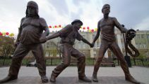 Памятник Трусу, Балбесу и Бывалому в Иркутске