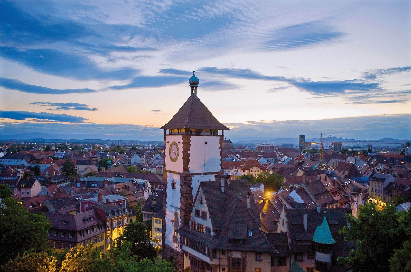 http://www.webturizm.ru/photoforum/pics/Fraiburg.jpg