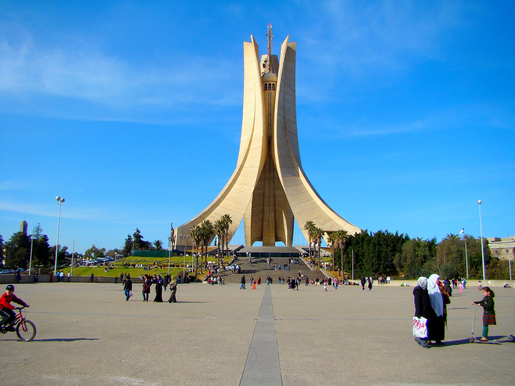 Памятник славы и мученичества (Maqam Echahid) - Алжир, Алжир фото #7445