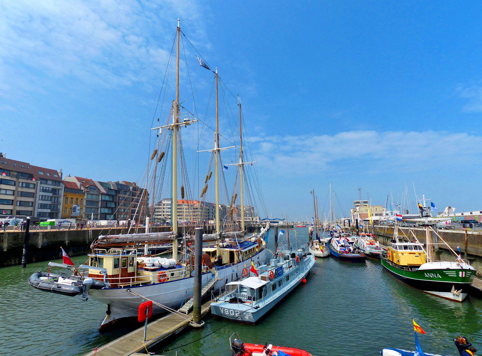 Пристань для частных яхт Остенде - Остенде, Бельгия фото #32300