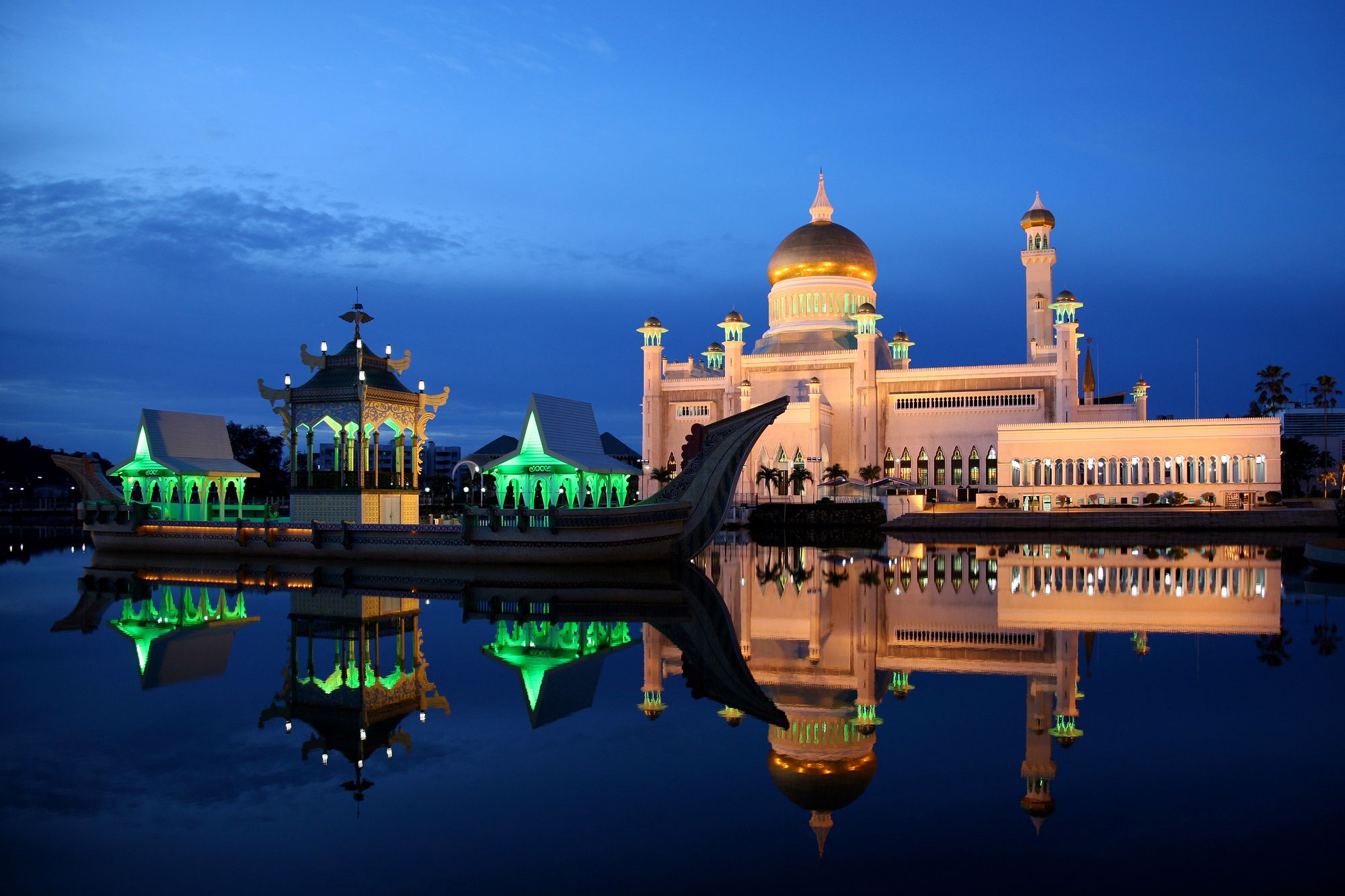 Бруней фото #9380