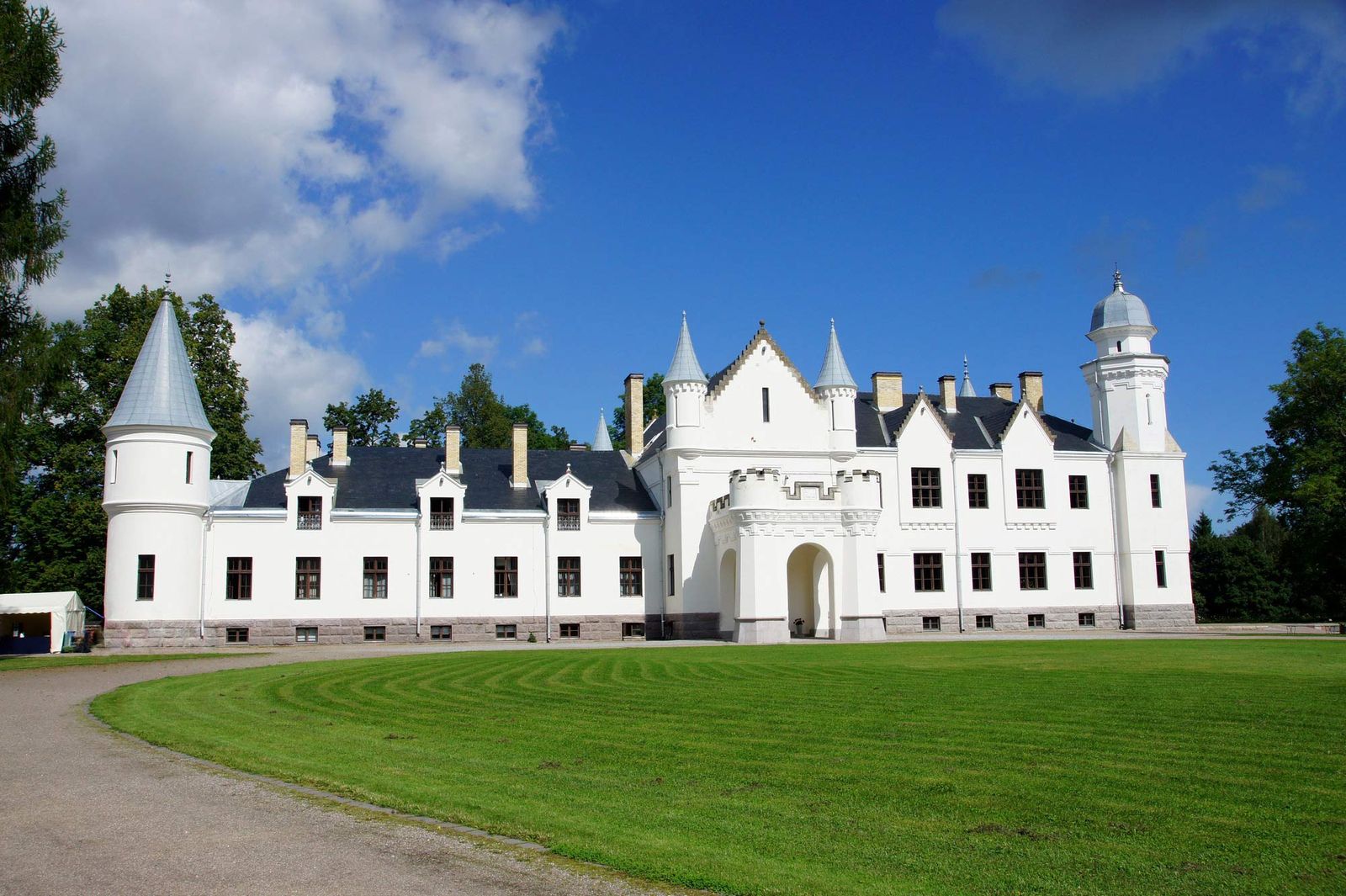 Замок Алатскиви - Тарту, Эстония фото #22746