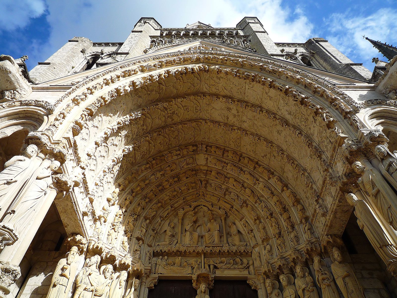 Шартрский собор - Шартр, Франция фото #33237