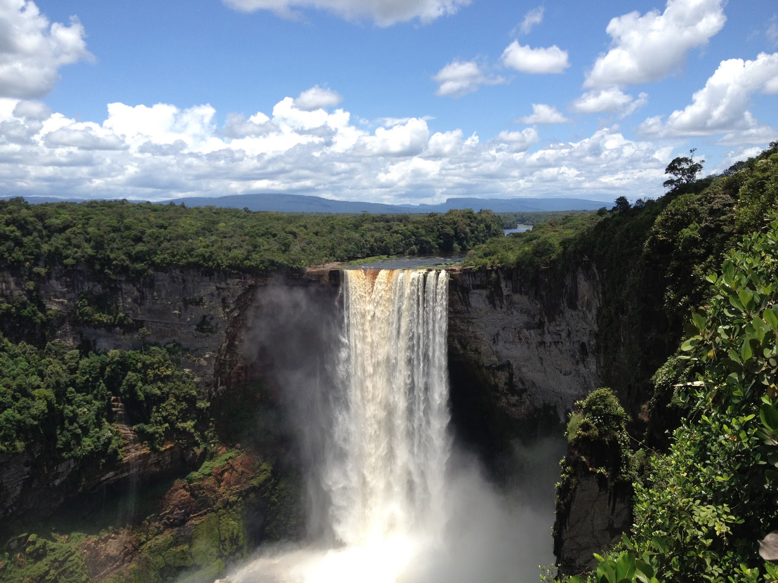 Водопад Кайетур - Гайана фото #8447
