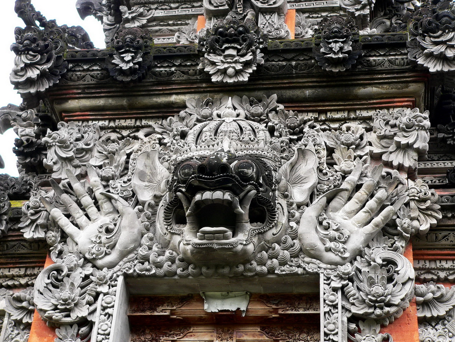 Охранник Храма - Остров Бали, Индонезия фото #3065