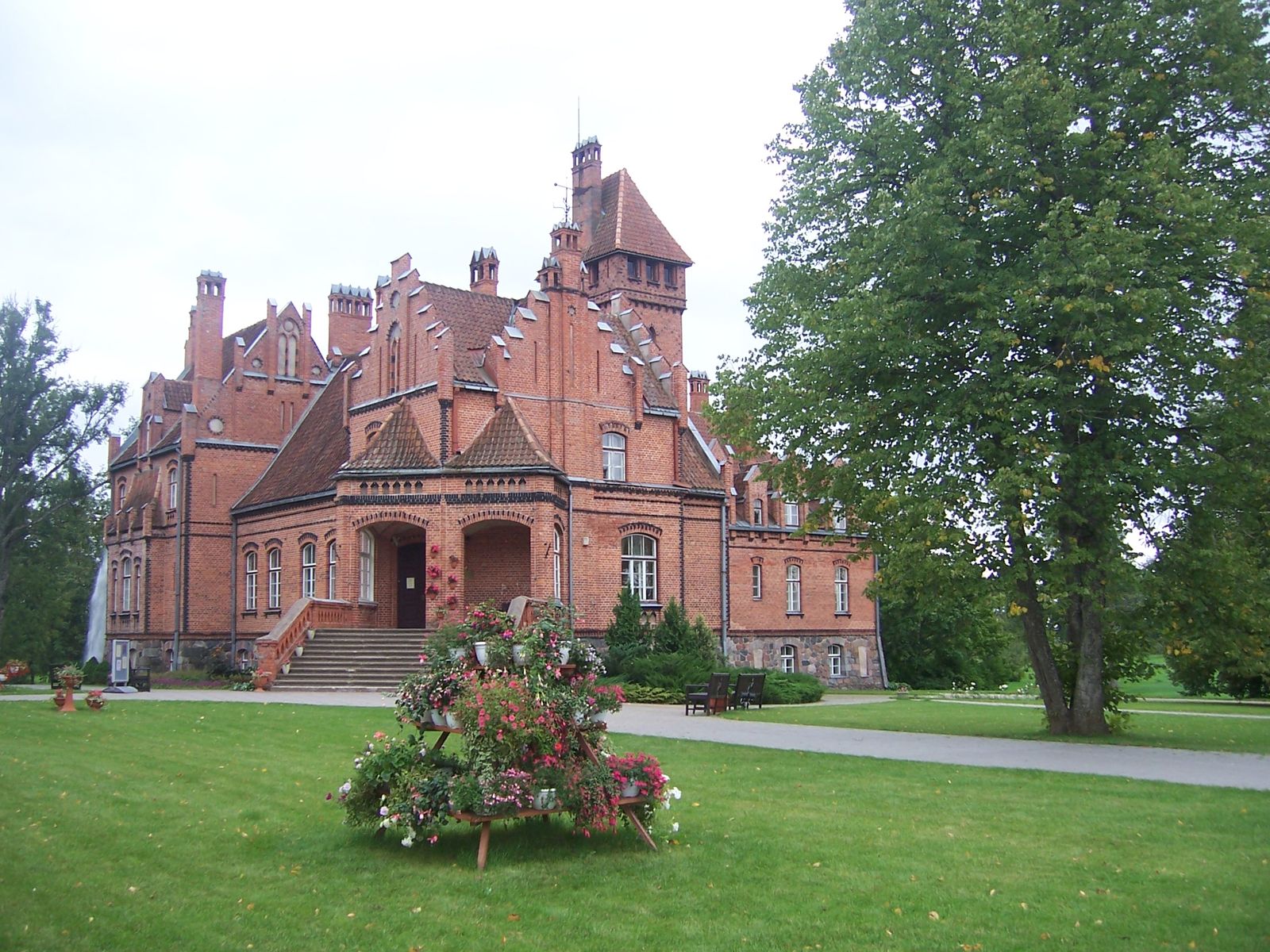 Замок Яунмоку, Латвия фото #23510