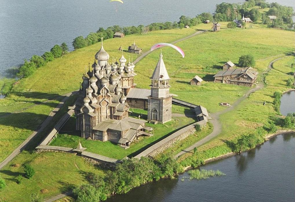Церковь на острове Кижи - Россия фото #22698