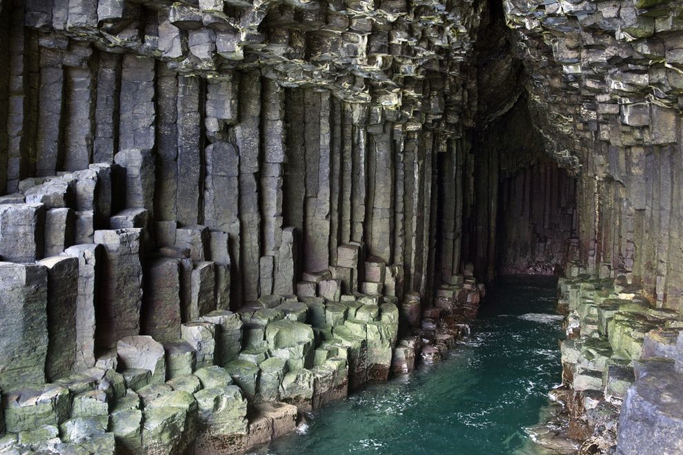 Фингалова пещера, остров Стаффа - Шотландия фото #19120