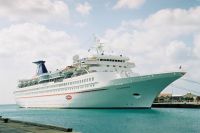 В Омане туристы встретят Новый год на борту лайнера
