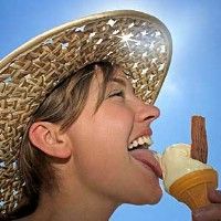 Итальянцы будут летом есть "экологичное" мороженое