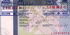 Консульства Латвии начнут выдавать шенгенские визы с 21 декабря