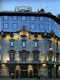 Отель "Hotel Claris" в сердце Барселоны