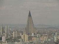 Отель-призрак Ryugyong Hotel никогда не примет гостей