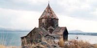 Туристов в Армении привлекают архитектурные памятники и заповедники