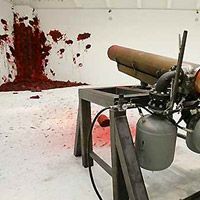 Британский скульптор расстреляет Академию художеств из пушки