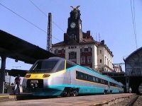 "Чешские железные дороги" поменяют фирменные цвета