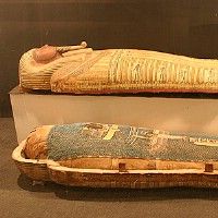 Египтологи реконструировали ложе для бальзамировки