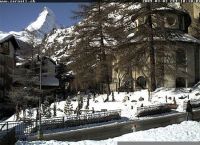 На главных горнолыжных курортах Европы зима не сдает свои позиции