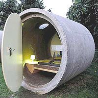 Гостиничные номера из канализационных труб открыли в Австрии