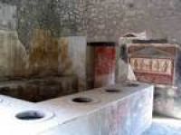 Италия: в Помпеях вновь заработала древнеримская закусочная