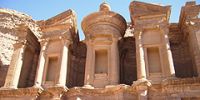Все больше туристов приезжает в Иорданию