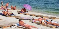 С туристов в Крыму взимают плату за посещение пляжей
