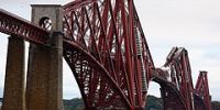 Шотландия: завершена 120-летняя история покраски моста