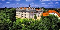 В чешском замке можно сразиться с драконом