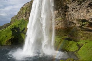 Исландия приглашает туристов в "ледниковый период"
