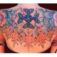 Канада: пограничники будут выявлять криминальные элементы по татуировкам 