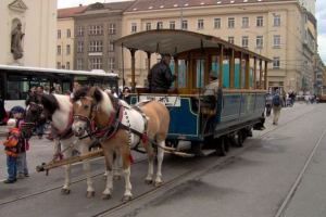 В Чехии кофе можно попить в трамвае