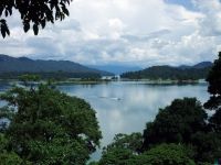 Малайзия: на озеро Тасик Кенир мужскому полу вход запрещен