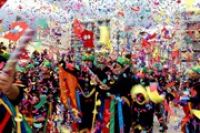 Греция приглашает на карнавалы